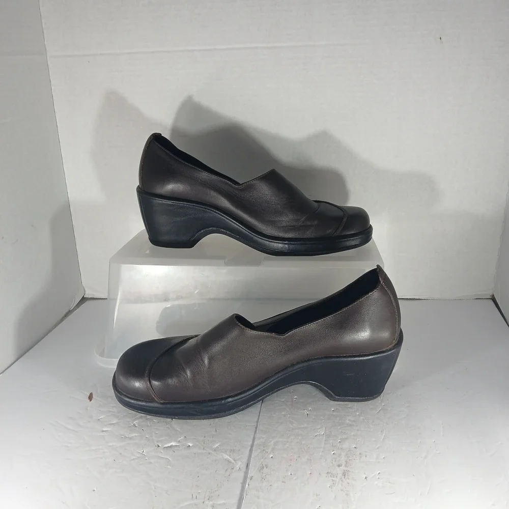 Dansko Leather Wedge Loafers 40 Brown Slip On Comfort Work Shoes